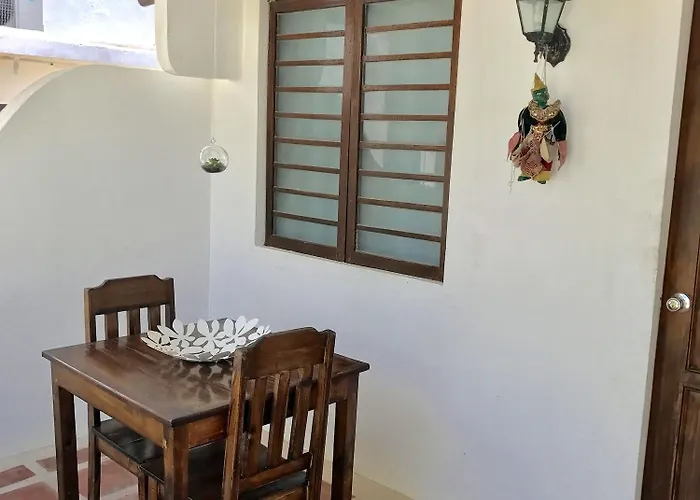 Hotel Kandugyap House By The Sea Santa Fe (Cebu)