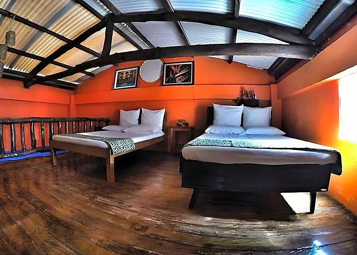호텔 Kandugyap House By The Sea