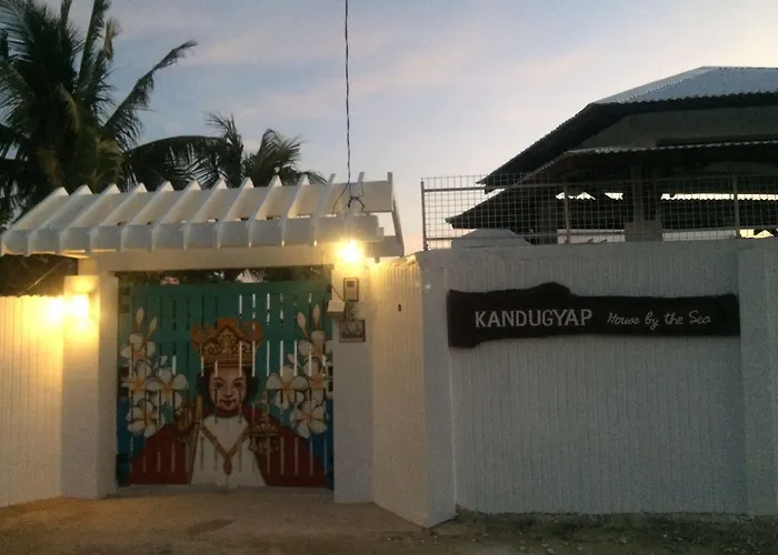 호텔 Kandugyap House By The Sea