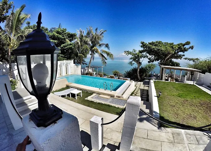 호텔 Kandugyap House By The Sea 5*
