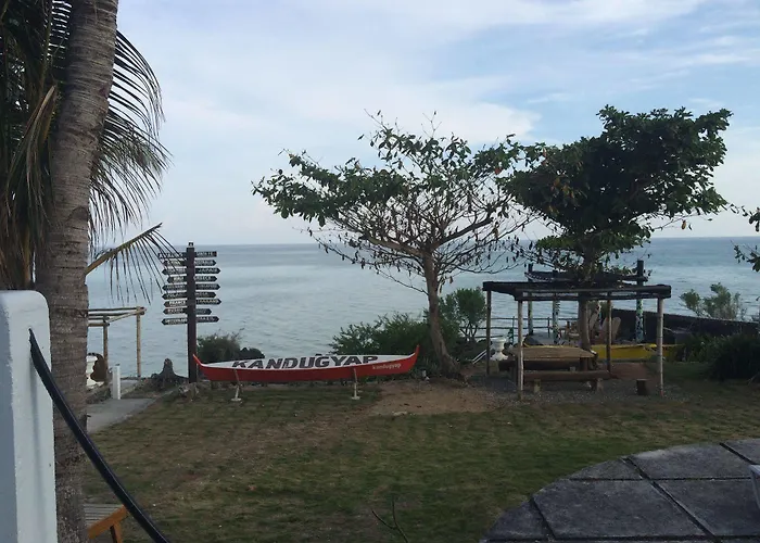 Hotel Kandugyap House By The Sea