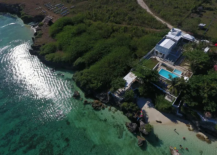 Kandugyap House By The Sea Hotel